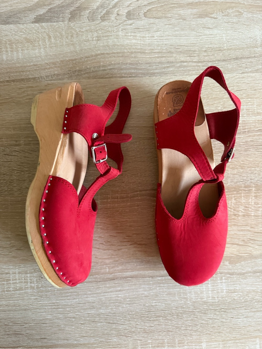 Troentorp Mary Jane Red suede Swedish clogs women’s Sz 40/10